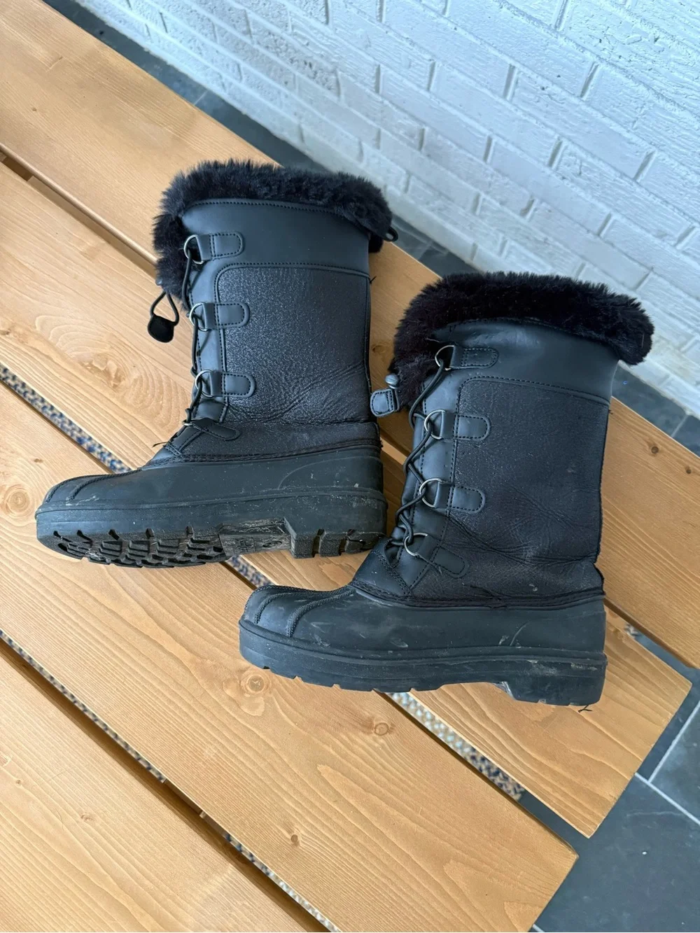 Cat & Jack classic black